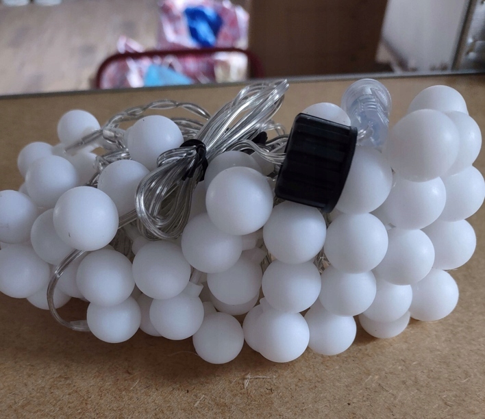 GIRLANDA OGRODOWA ŁAŃCUCH ŚWIETLNY 60 LED MLECZNE kulki 7m 8 trybów - obrazek 2