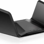 Router Netgear RAXE300-100EUS 802.11ax (Wi-Fi 6)