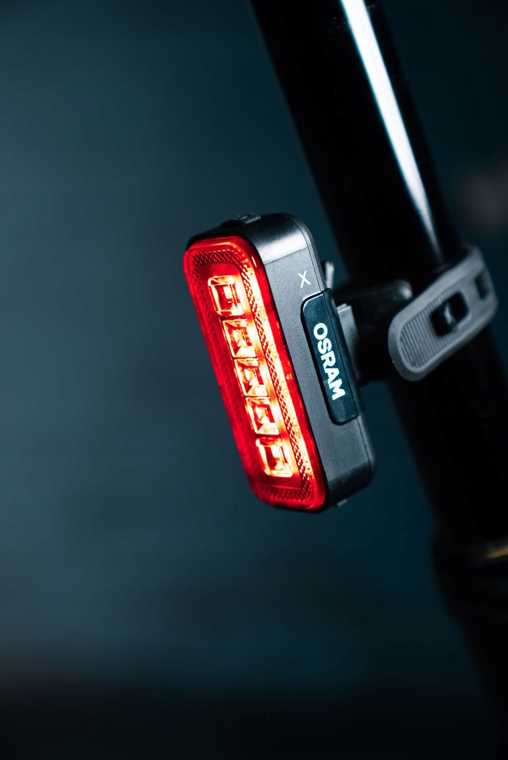 Zestaw lampek rowerowych przód i tył Osram LEDsBIKE EXPLORER X 500 SET - obrazek 9
